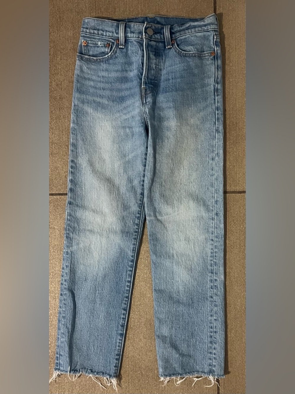 Levi's Light Wash Jeans - Picture 2 of 2